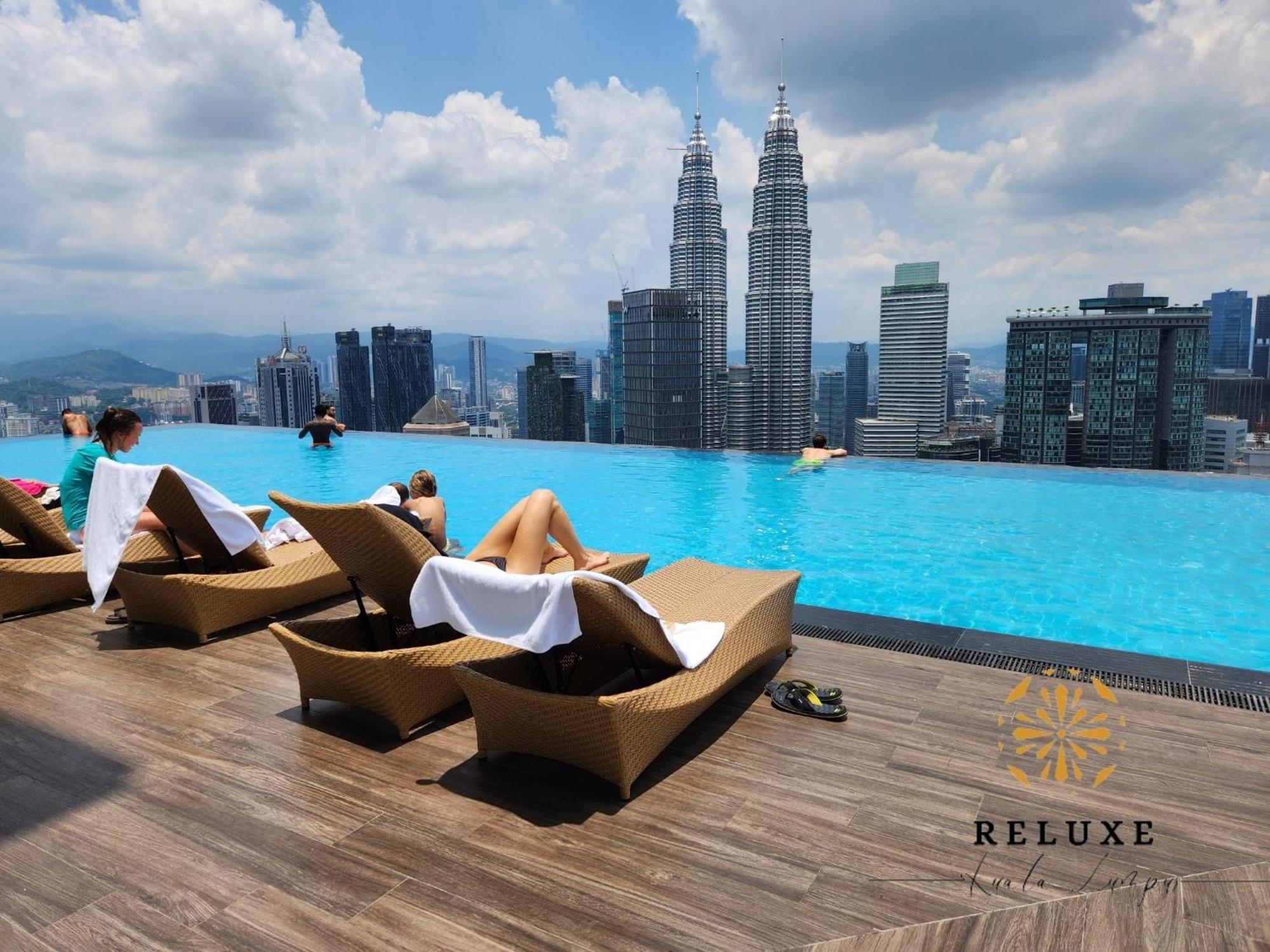 The Platinum 2 Klcc Premium Suite By Reluxe Kuala Lumpur Exterior photo