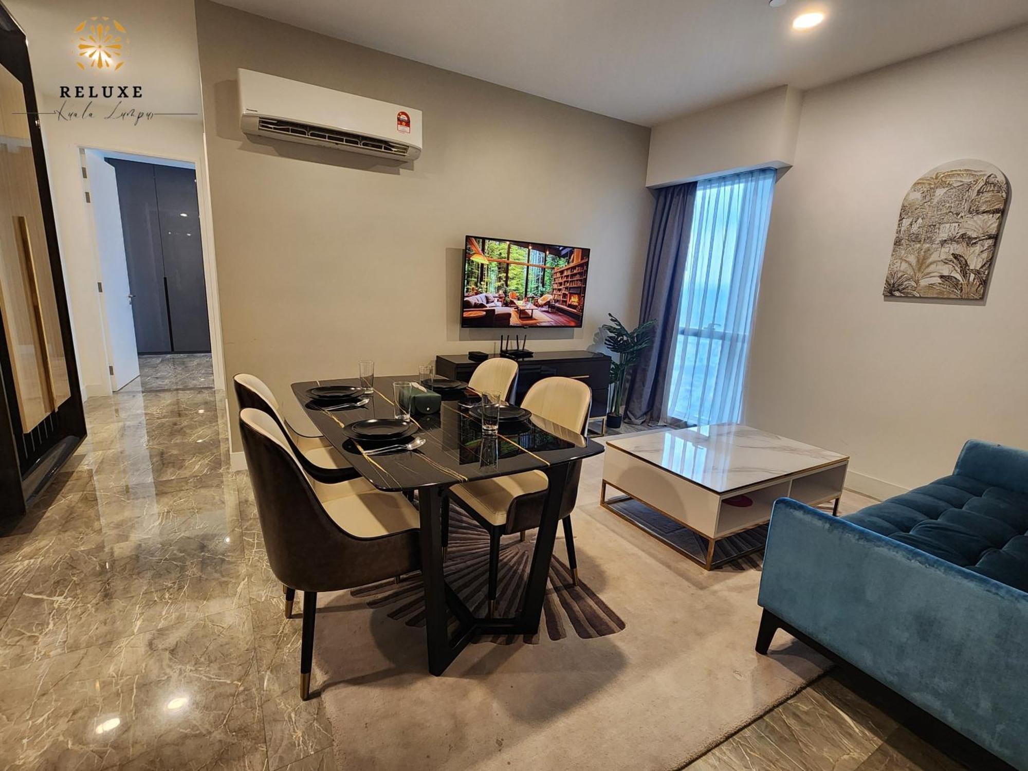 The Platinum 2 Klcc Premium Suite By Reluxe Kuala Lumpur Exterior photo